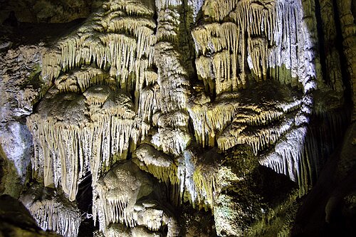 Caves031.jpg
